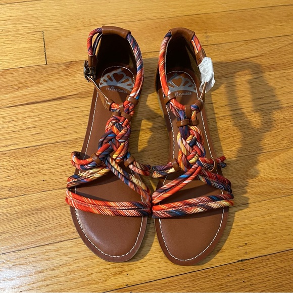 Fergalicious New Strappy Sandal Womens 7 Flat Striped Adjustable Buckle Braided - Picture 4 of 8